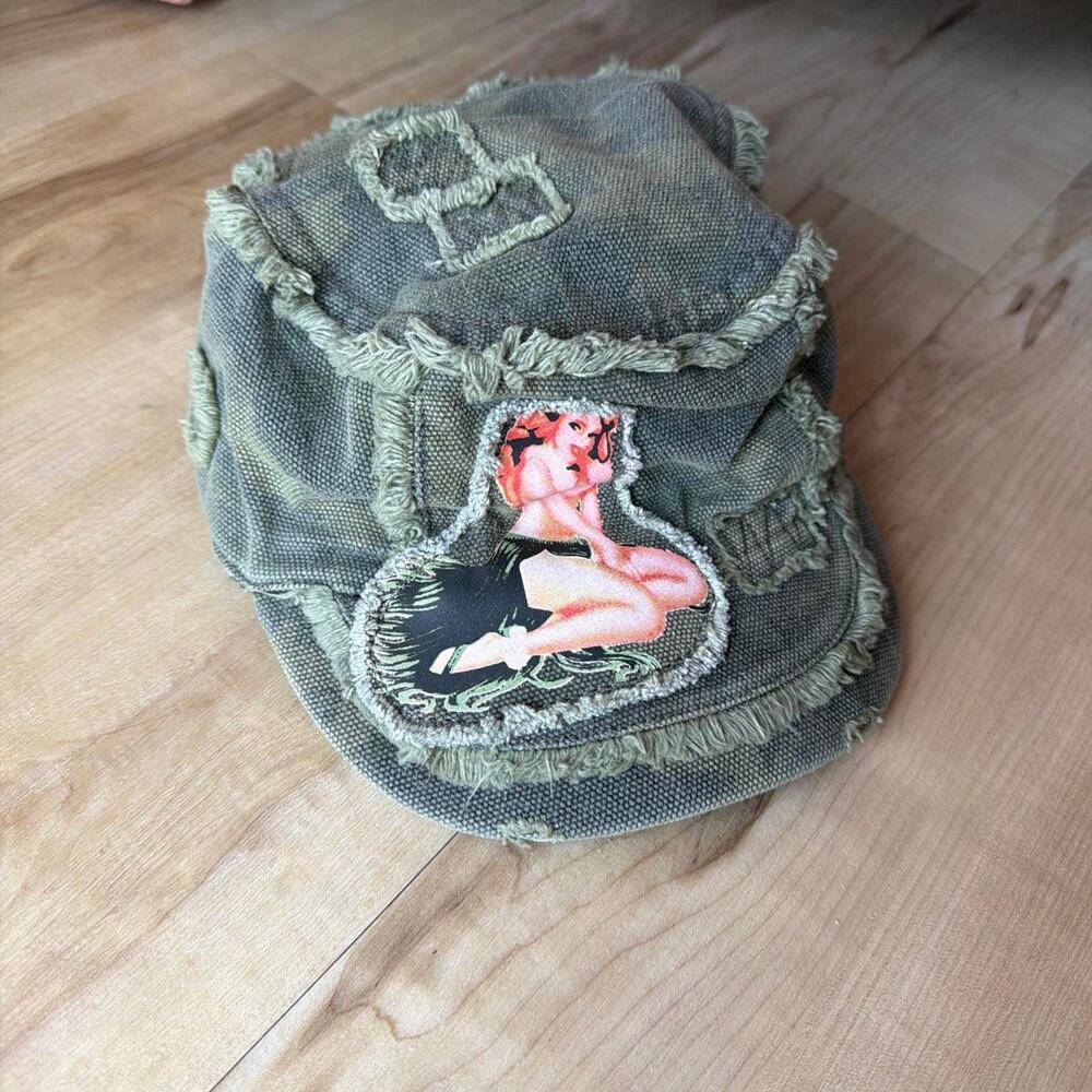 The cutest camo skull & lady graphic patchwork newsboy cap NWT